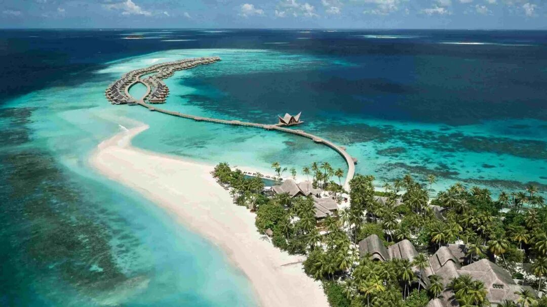 全球十大最美海岛，坠入世间十种蓝插图1